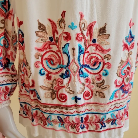Embroidered Boho Top - Picture 4 of 6